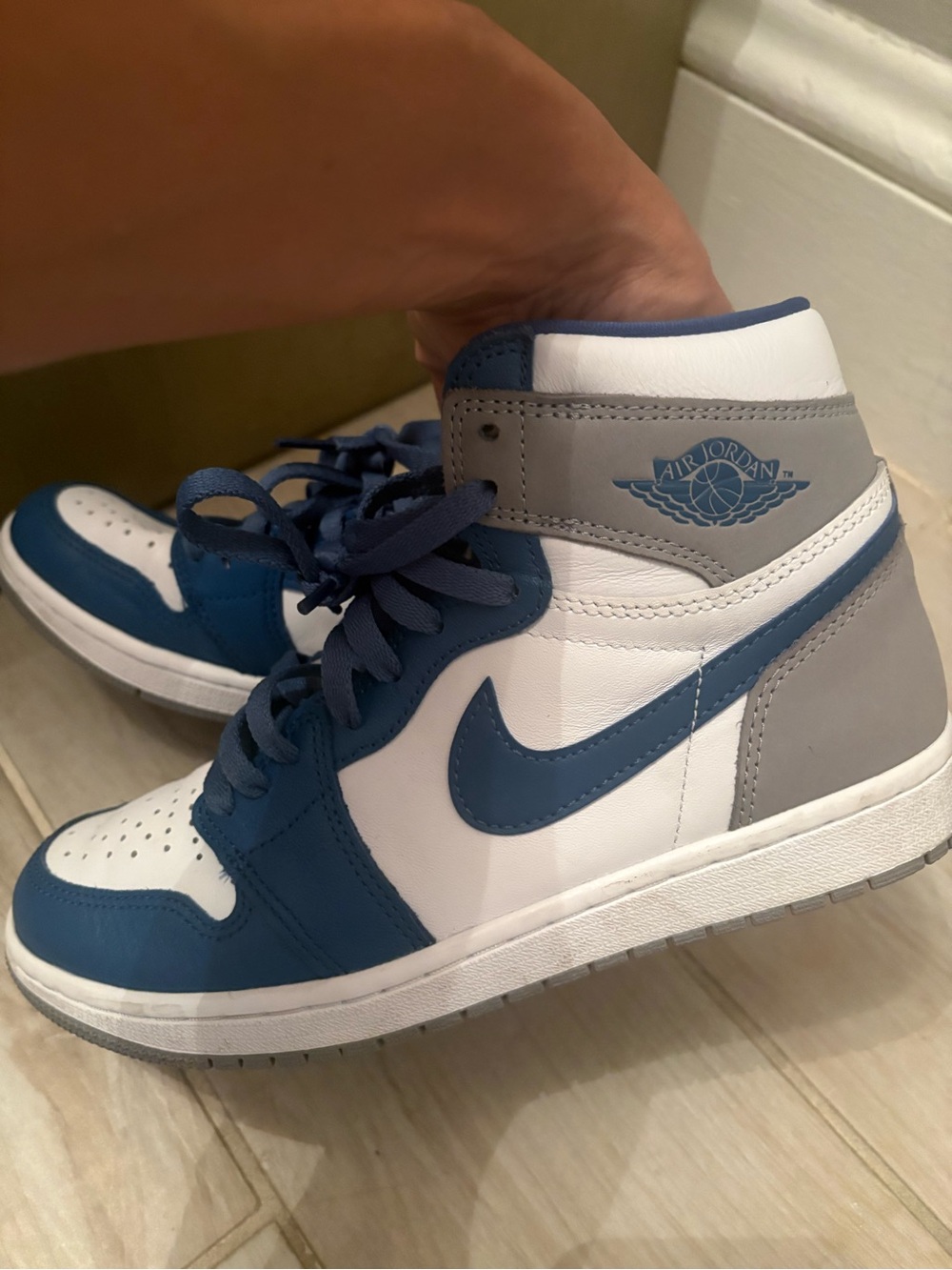 Jordan Air High-Top Sneakers in Blue, White & Gray Men’s Size 8